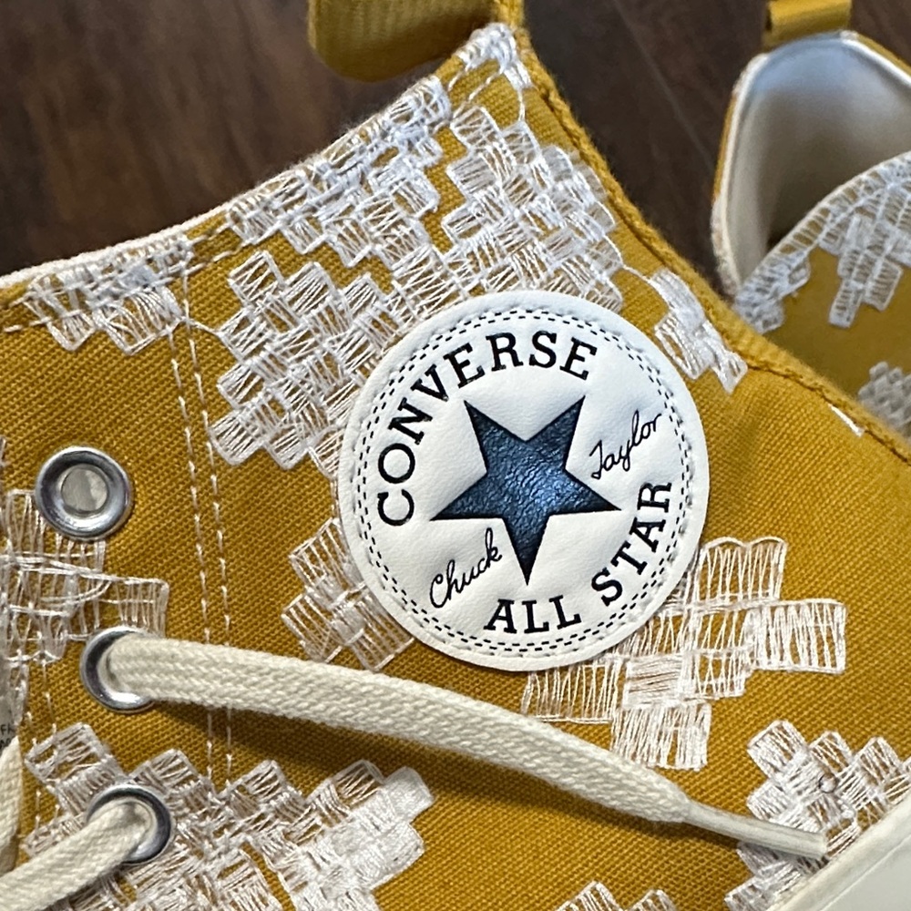 Converse Run Star Hikes Hi Top Tonal Embroidery Unisex Platform Sneakers Chucks - Picture 11 of 14